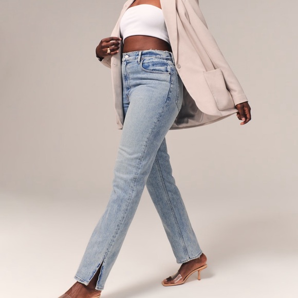 Abercrombie & Fitch Denim - Abercrombie and Fitch 90’s straight ultra High Rise Curve Love